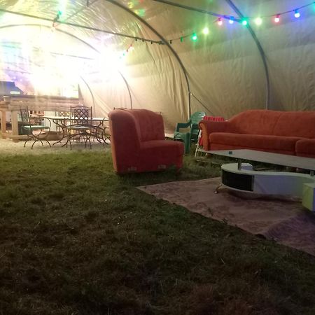 ホテル Bivouac Le Fay エクステリア 写真