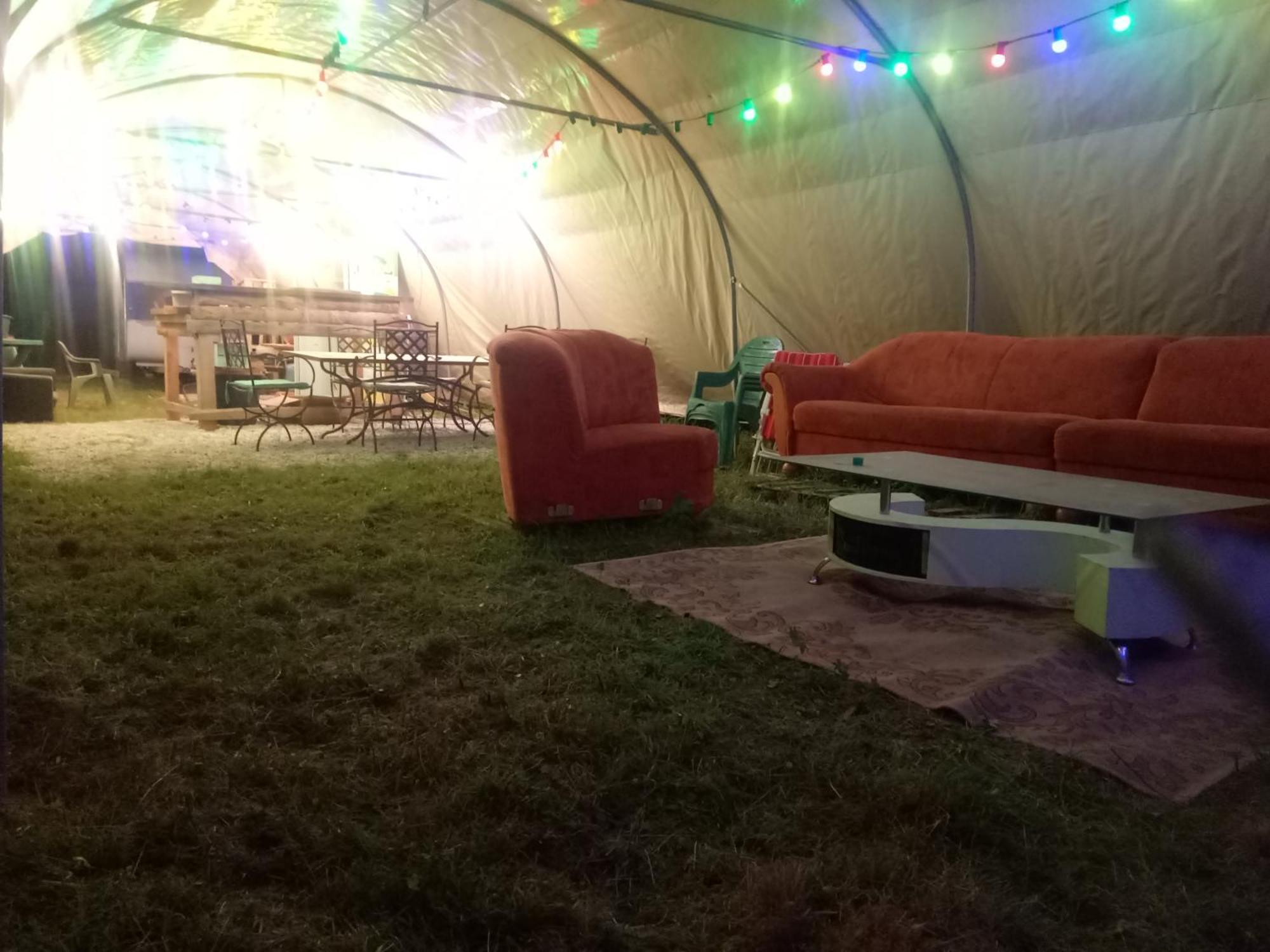 ホテル Bivouac Le Fay エクステリア 写真